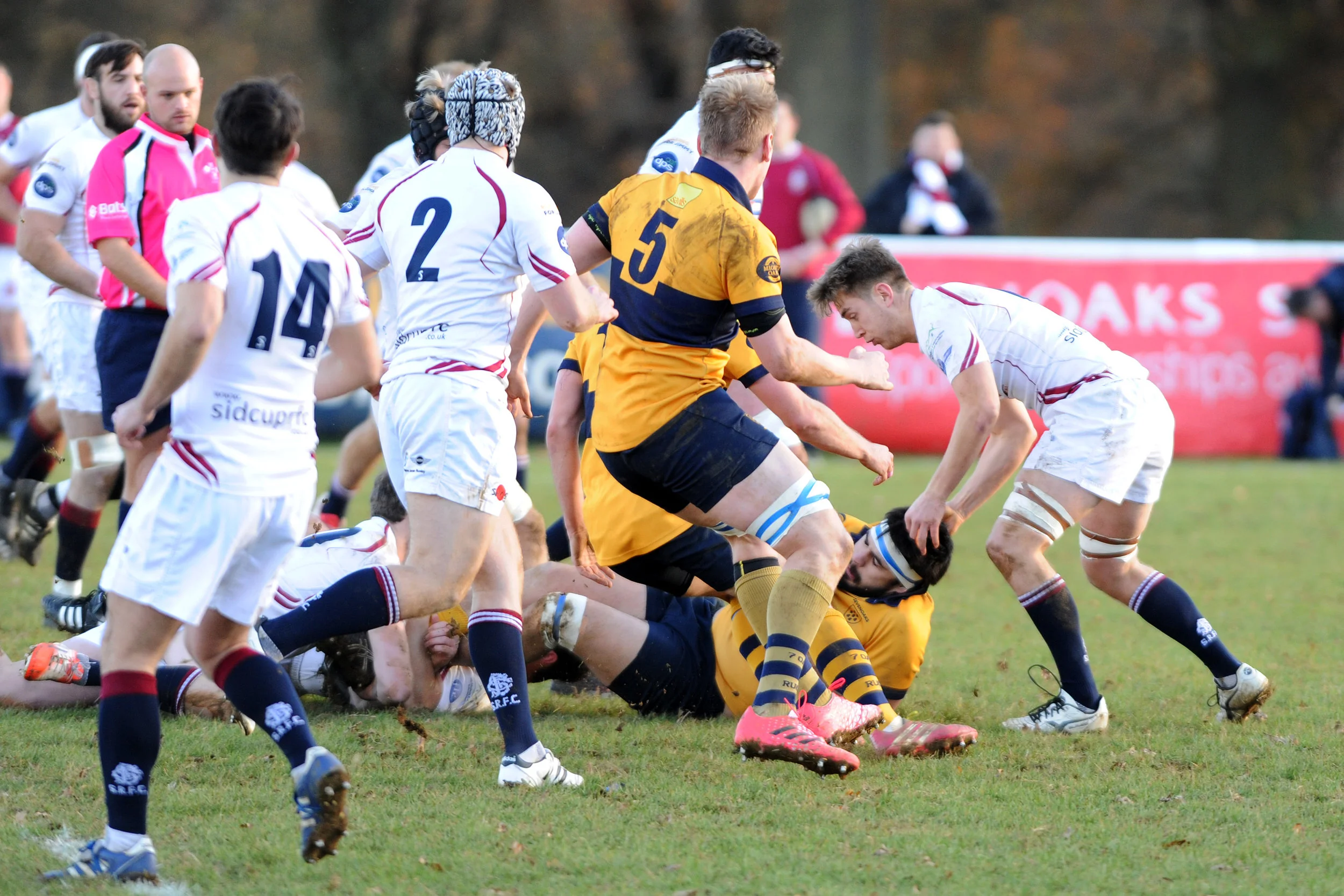 SEVENOAKS V SIDCUP009.JPG