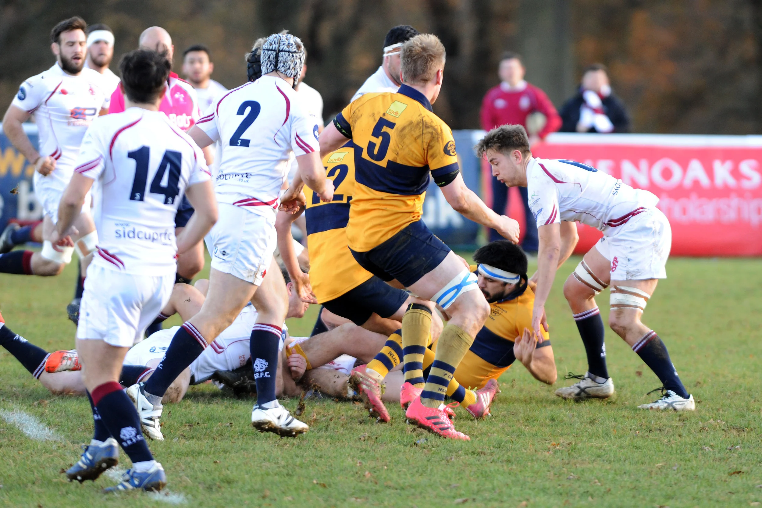 SEVENOAKS V SIDCUP008.JPG
