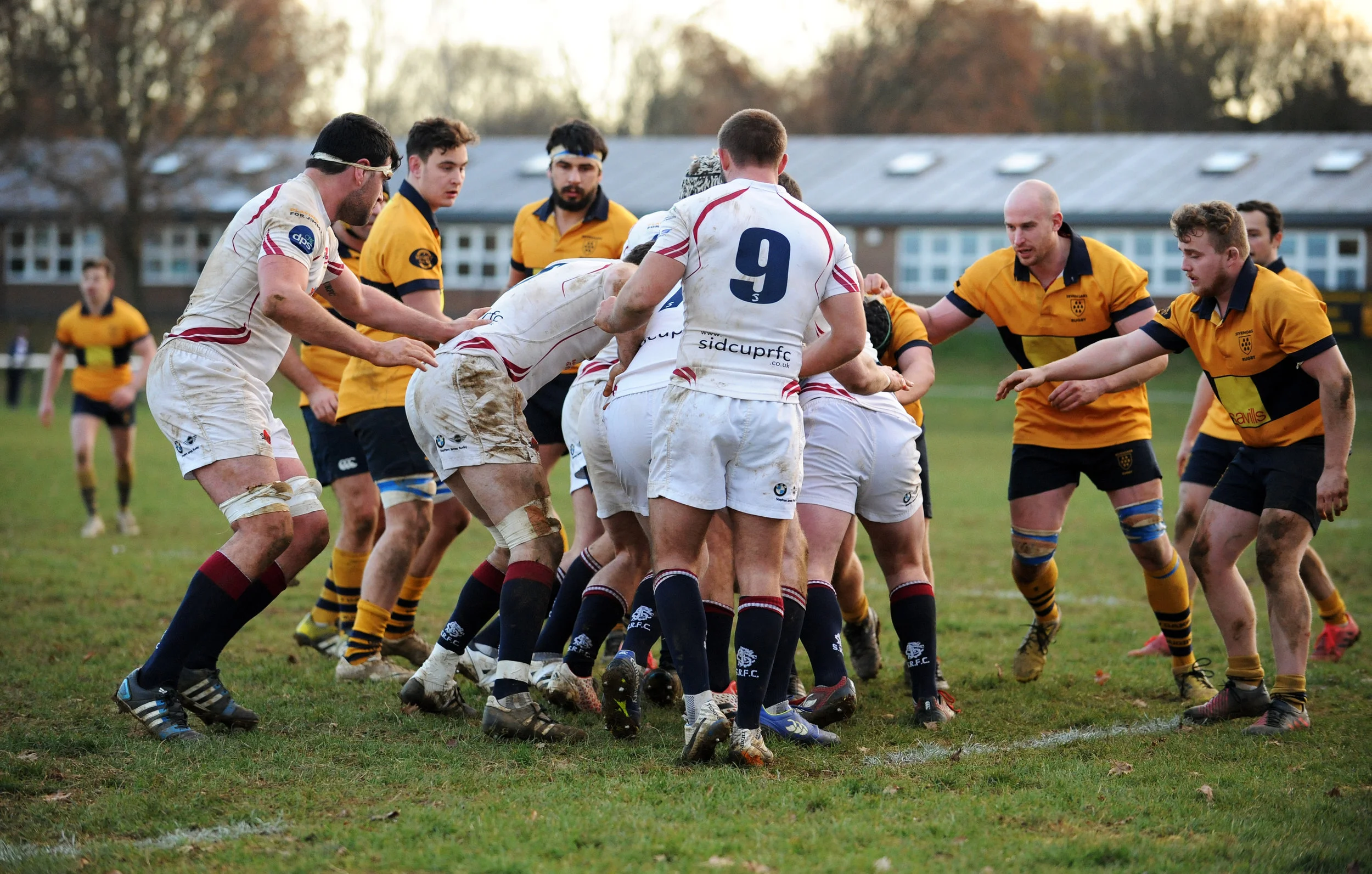 SEVENOAKS V SIDCUP132.JPG
