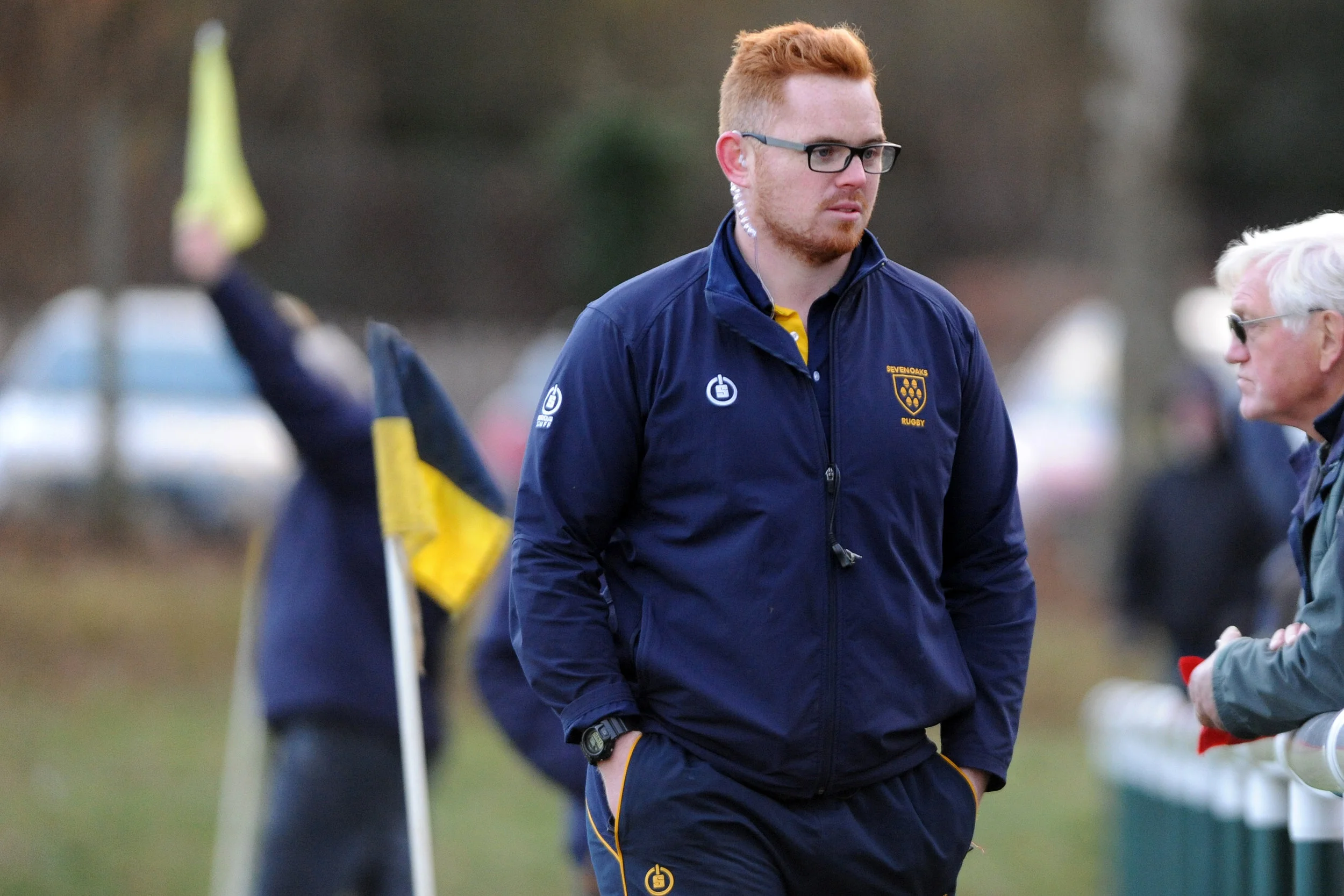 SEVENOAKS V SIDCUP100.JPG