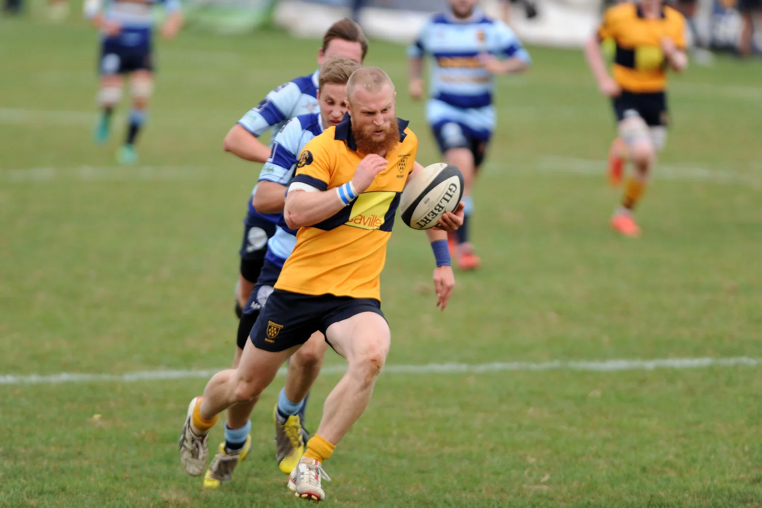 Corgi registered! Gas man Jonny Short, pictured here earlier on in the season against Dover Sharks, was to get on the score sheet again at the start of the second half. Photo Credit: David Purday