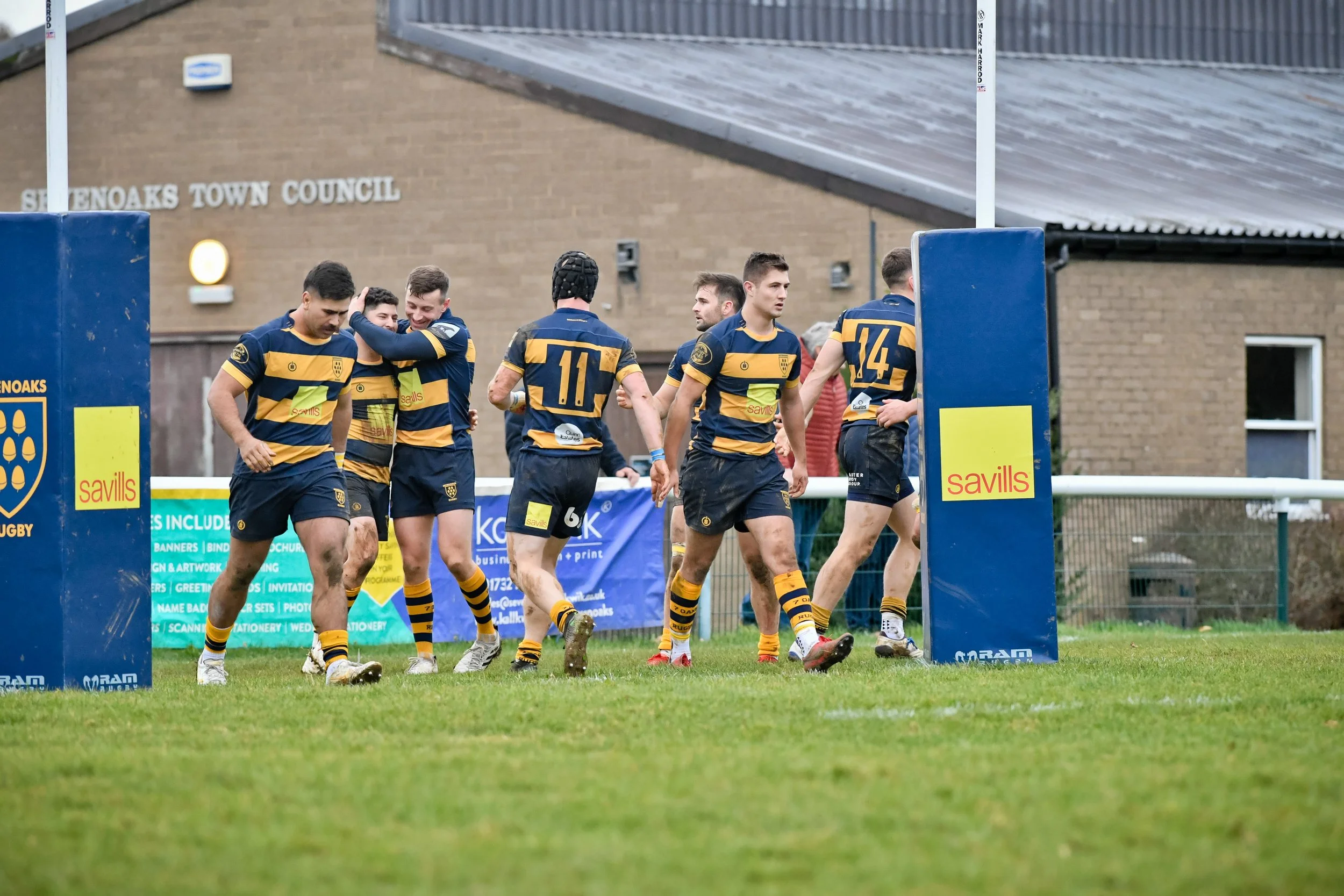 OAKS V NORTH WALSHAM-26.JPG