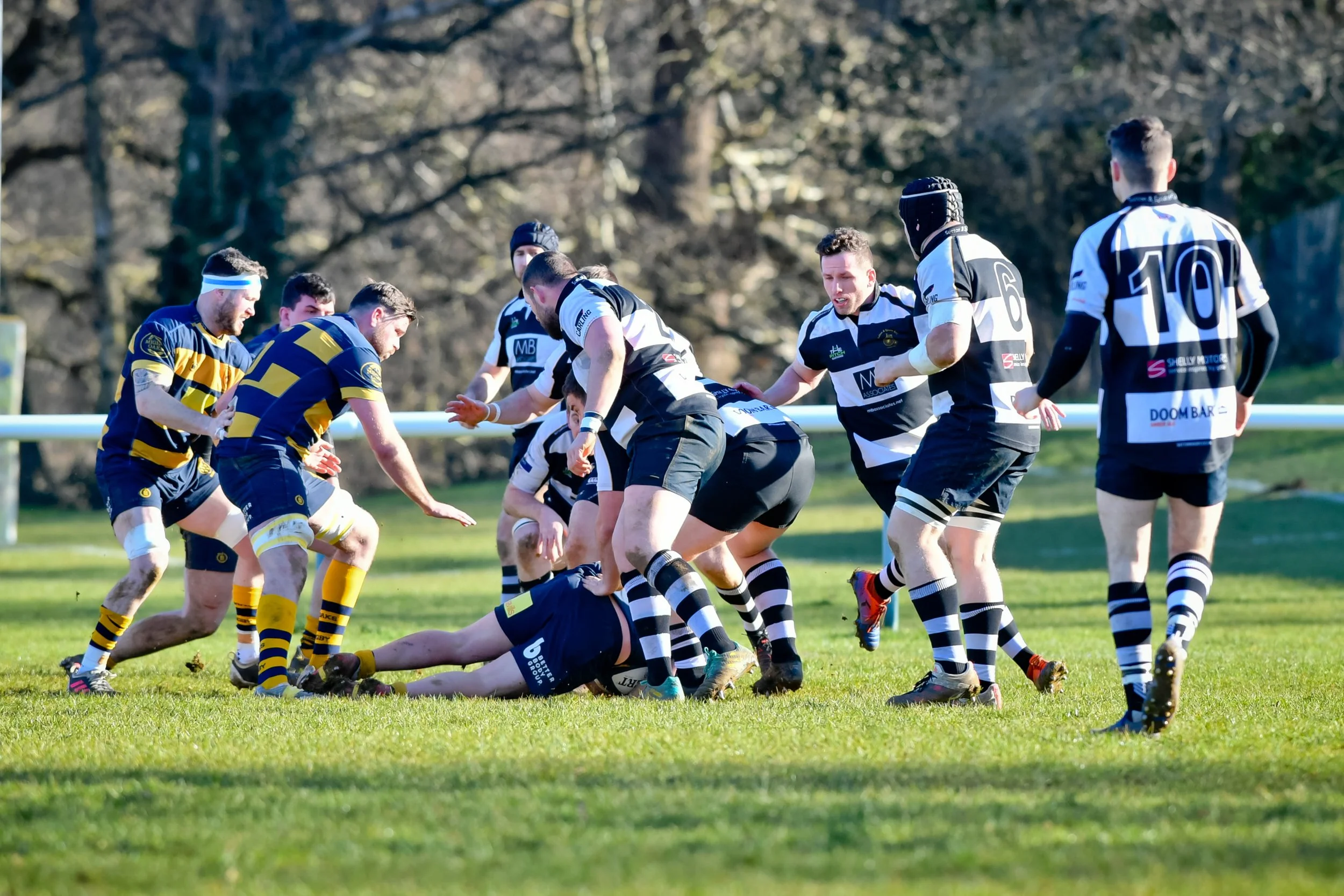 OAKS V SUTTON & EPSOM-12.JPG