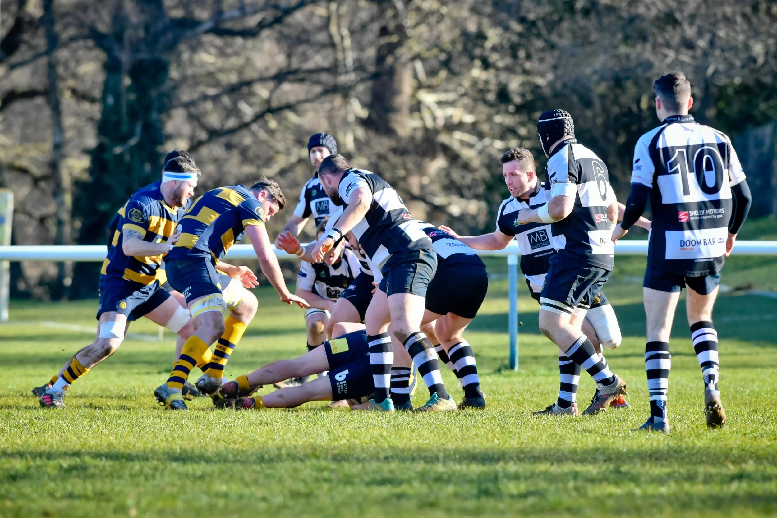 OAKS V SUTTON & EPSOM-13.JPG