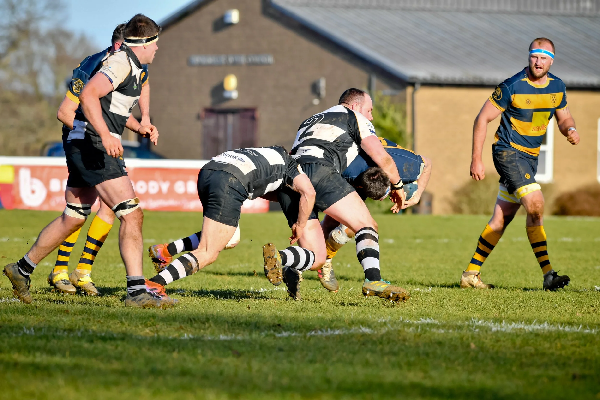 OAKS V SUTTON & EPSOM-44.JPG