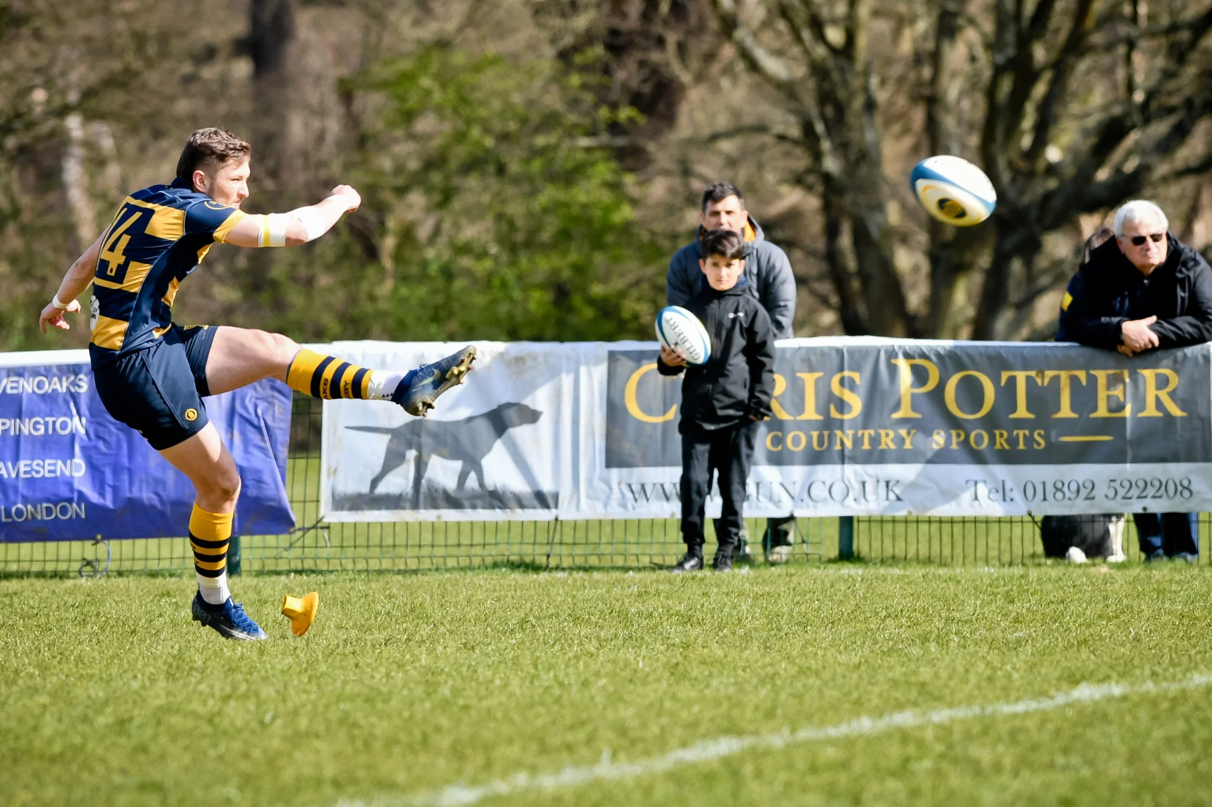 OAKS V TRING-5-2.JPG