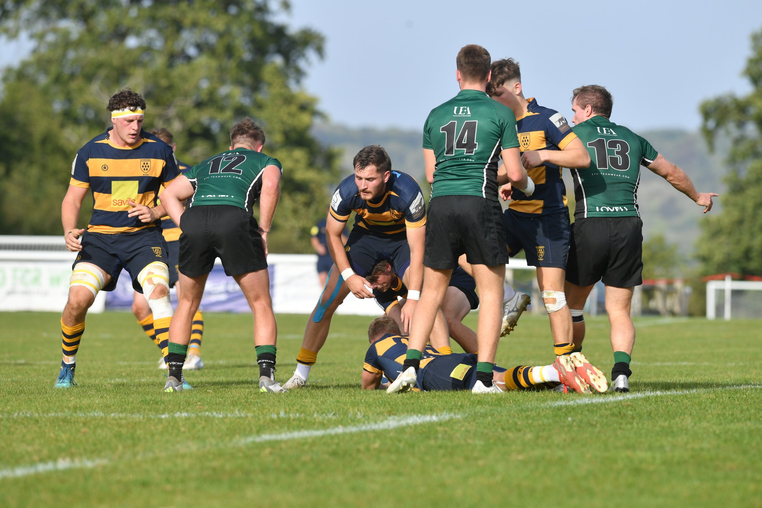 OAKS  V N WALSHAM 7.10.23014.JPG