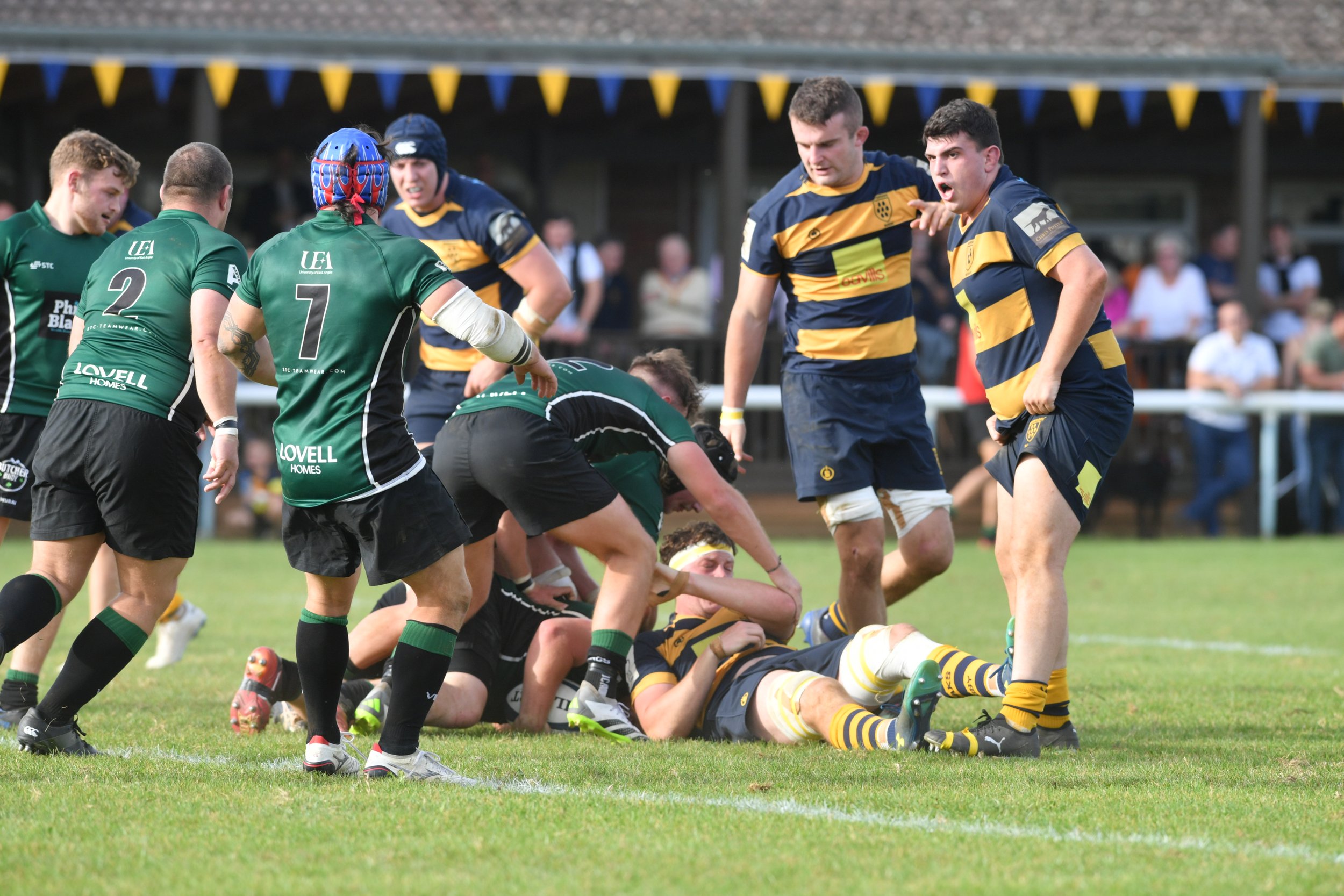 OAKS  V N WALSHAM 7.10.23019.JPG