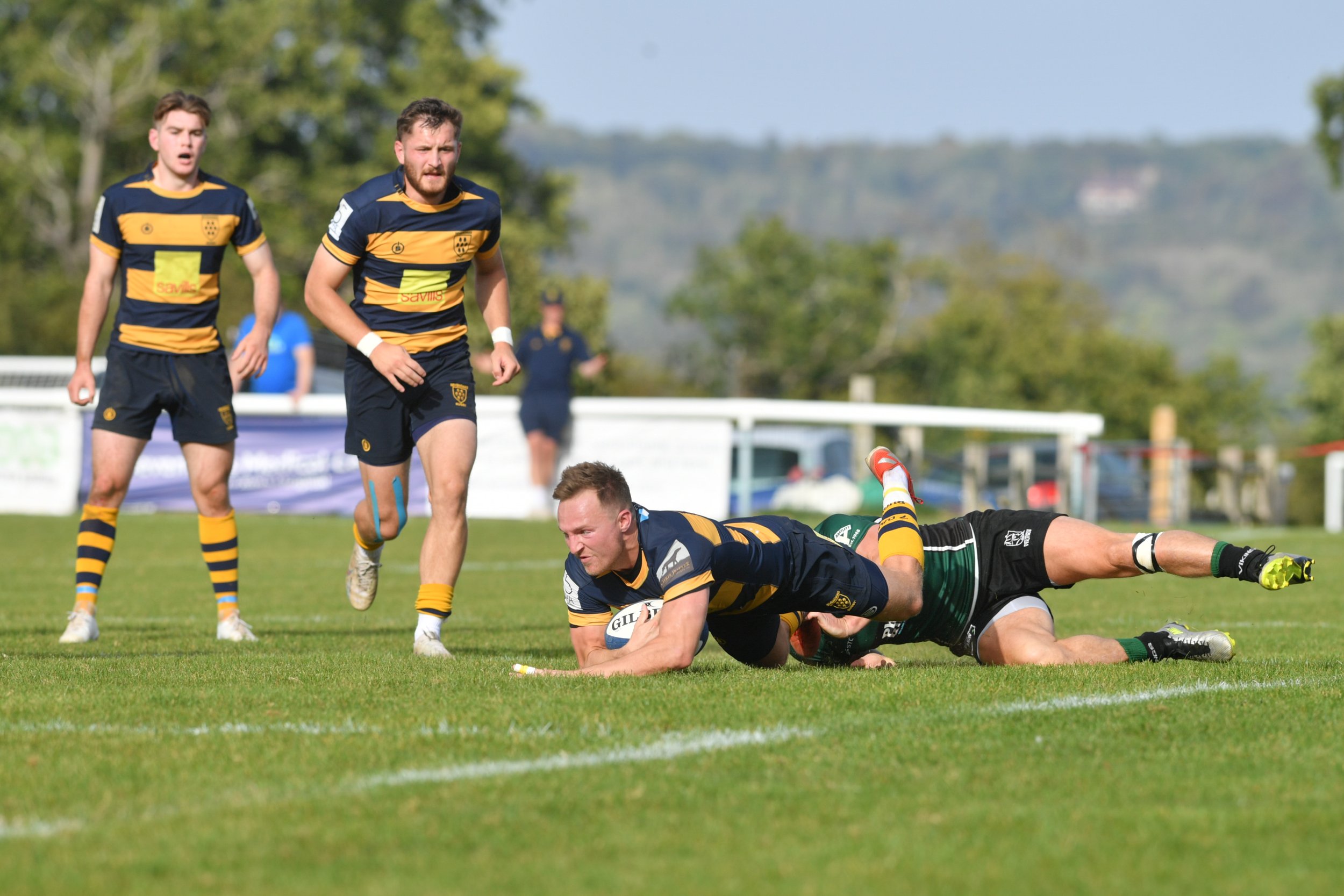 OAKS  V N WALSHAM 7.10.23052.JPG