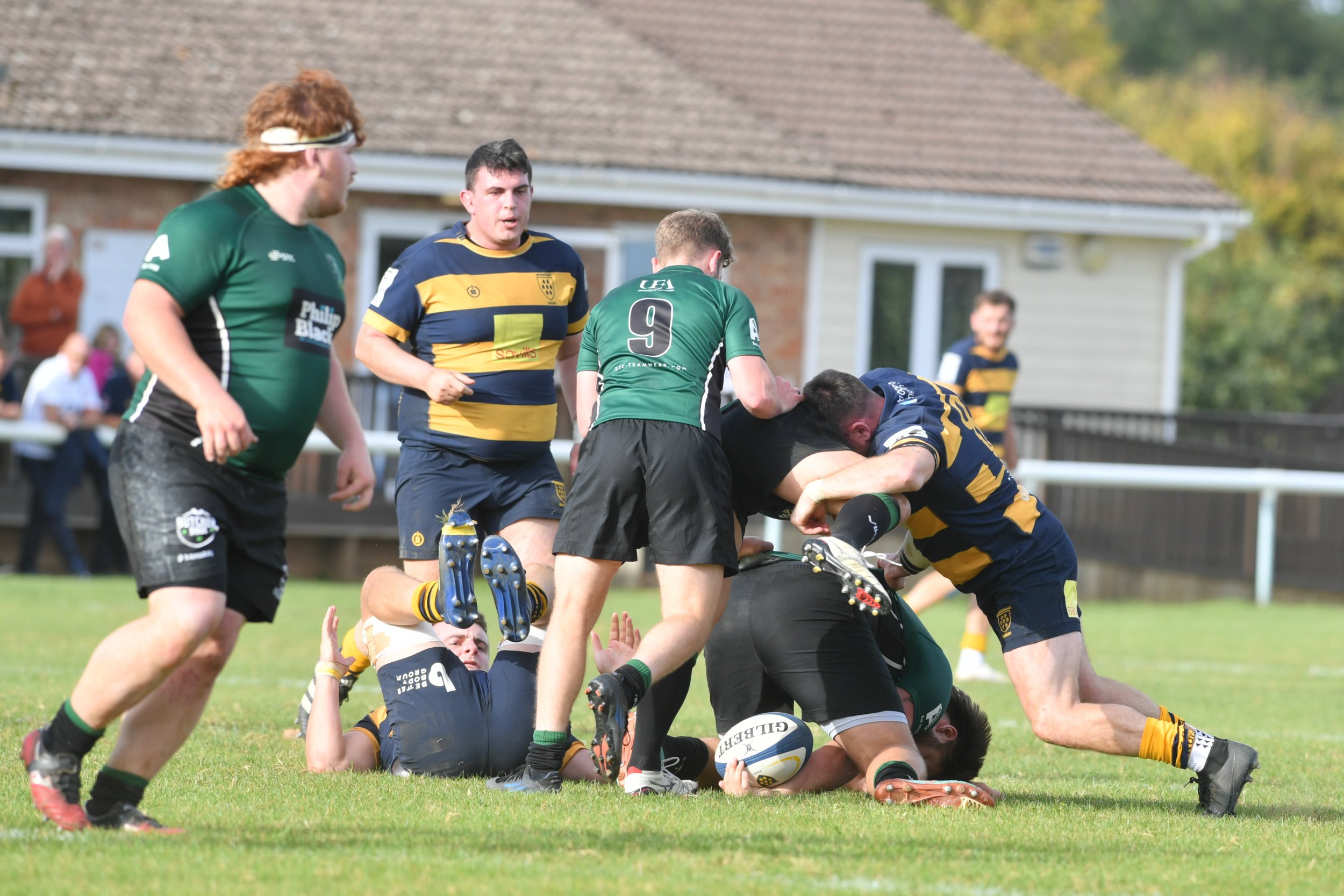 OAKS  V N WALSHAM 7.10.23056.JPG