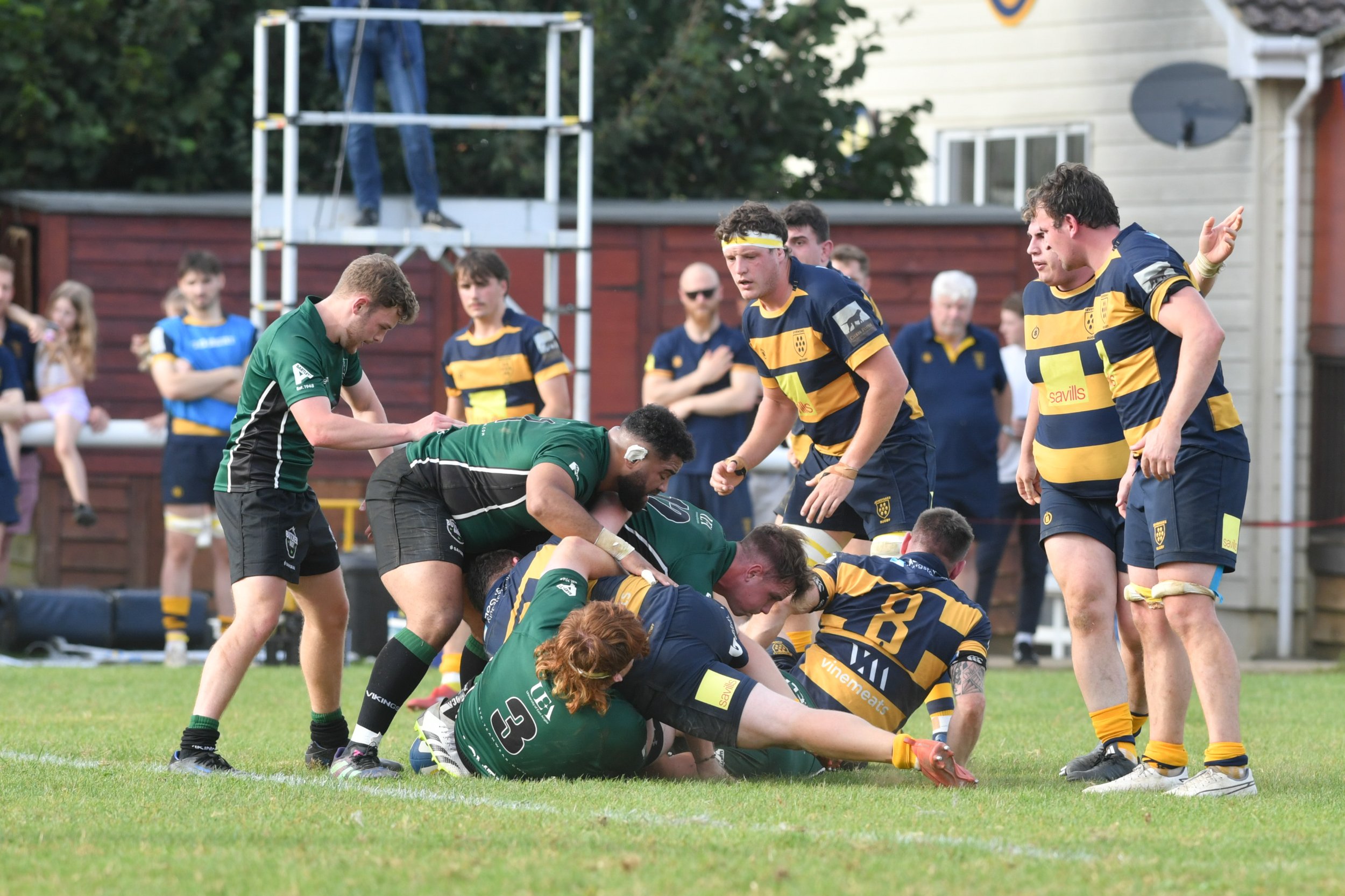 OAKS  V N WALSHAM 7.10.23061.JPG