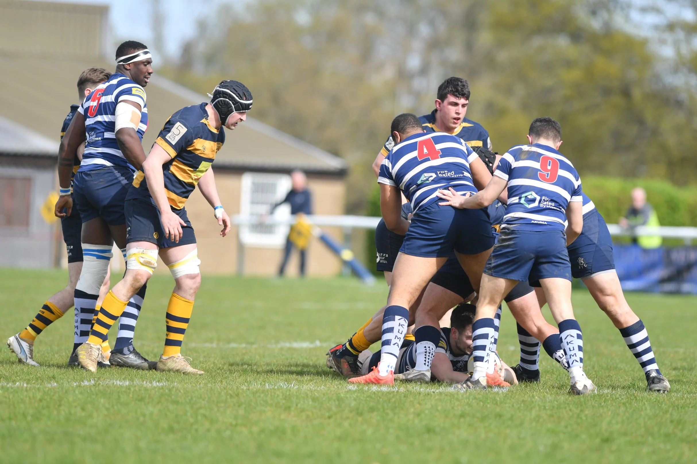 OAKS  V WESTCOMBE PARK 13.4.24-036.JPG
