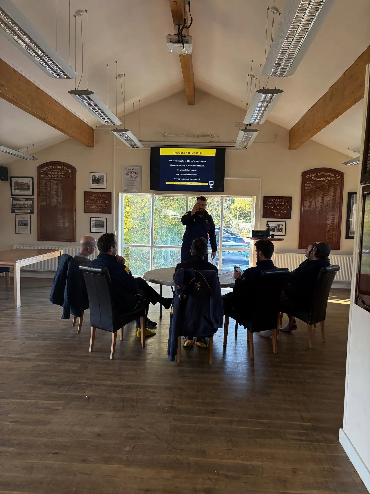 Coaching CPD Session With George Flatman🏉

Big thanks to our Head of Coach Education, George Flatman, for leading this weekend&rsquo;s CPD session at Sevenoaks RFC! Coaches from across our Minis and Youth sections came together to look at how we can