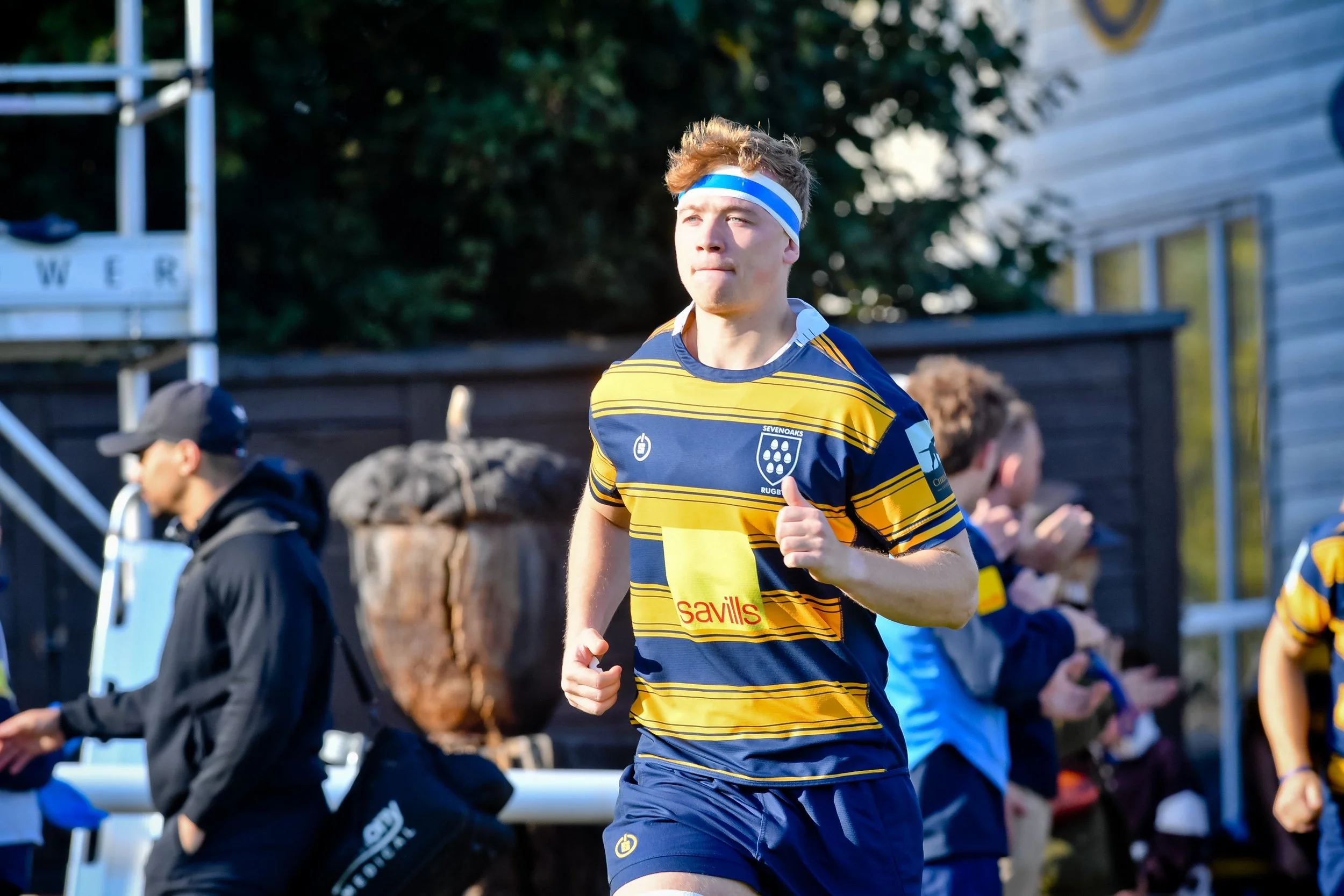 sevenoaks v Farnham-1.JPG