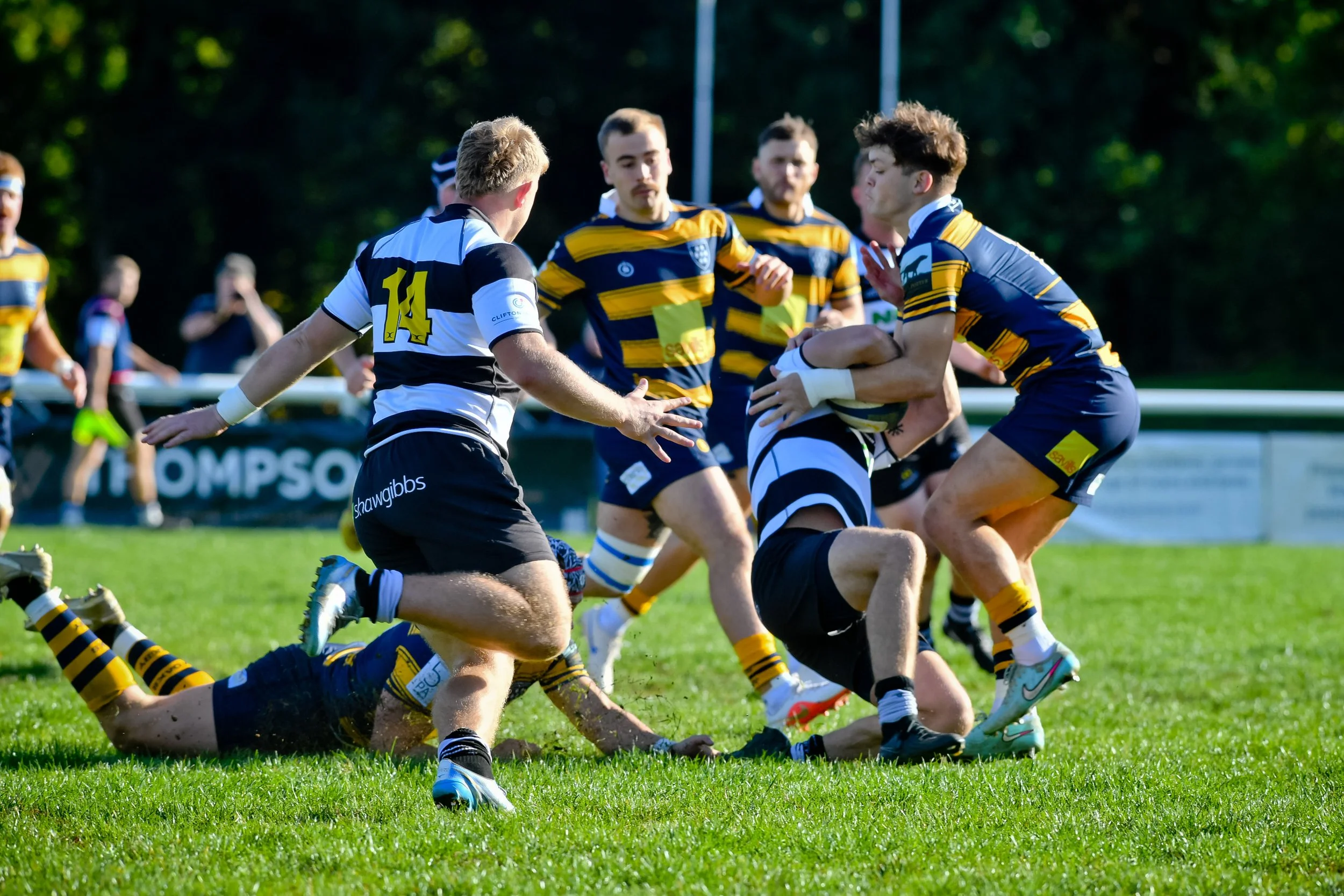 sevenoaks v Farnham-8.JPG