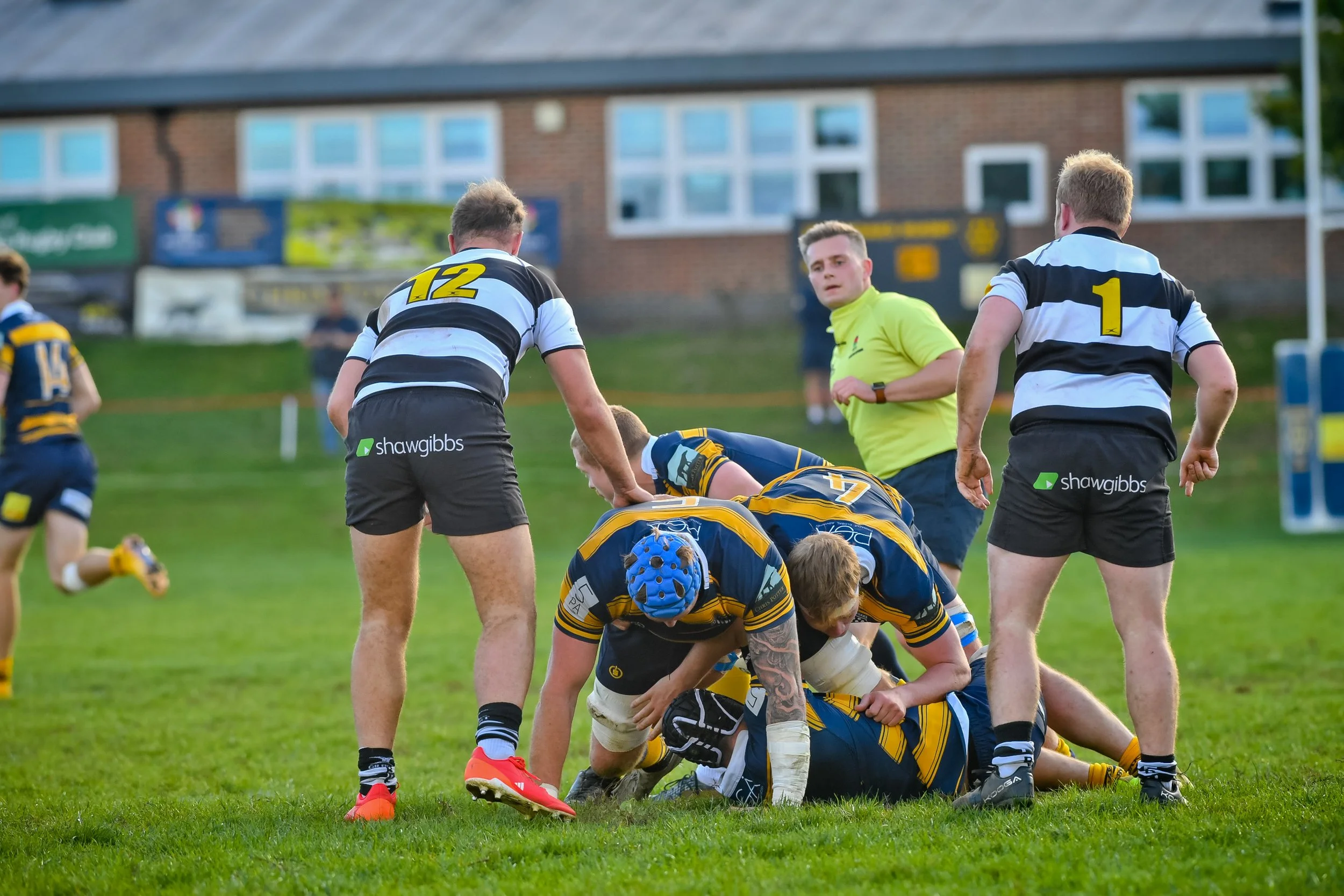 sevenoaks v Farnham-25.JPG