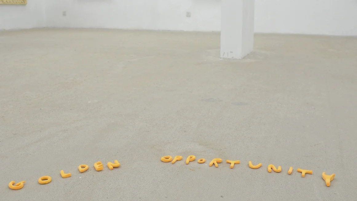   GOLDEN OPPORTUNITY ,  Foam clay,    2018 