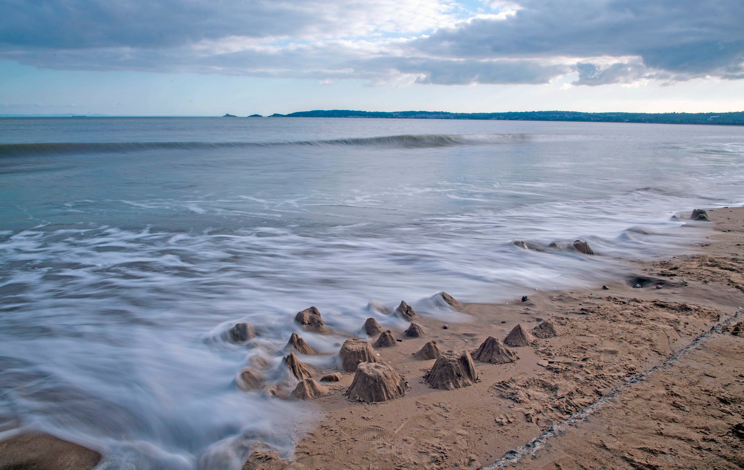 050519Glynn Vivian Art Gallery sandcastles Swansea Bay_40.jpg
