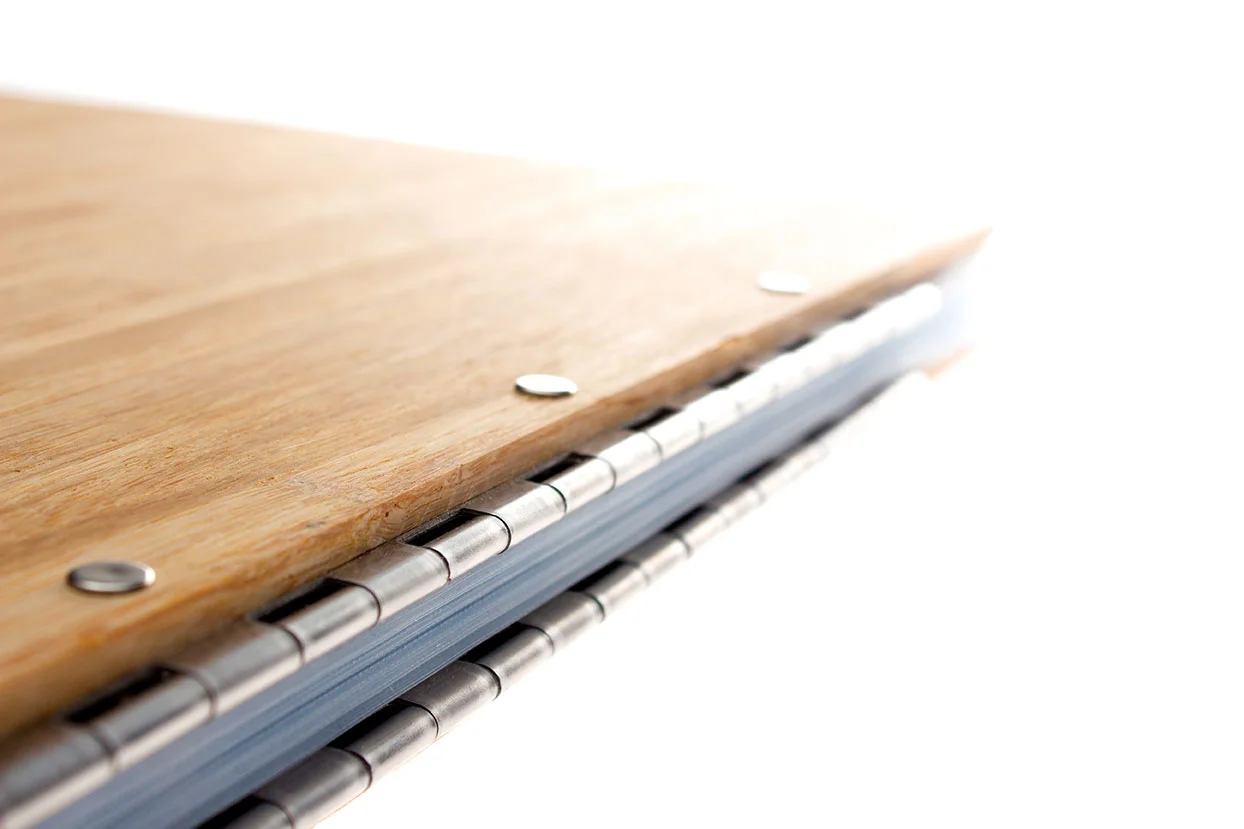 MYFOLIO_Bamboo_Wood_Custom_Bespoke_A4_A3_Personalised_Portfolio_Folder_Album0028.jpg