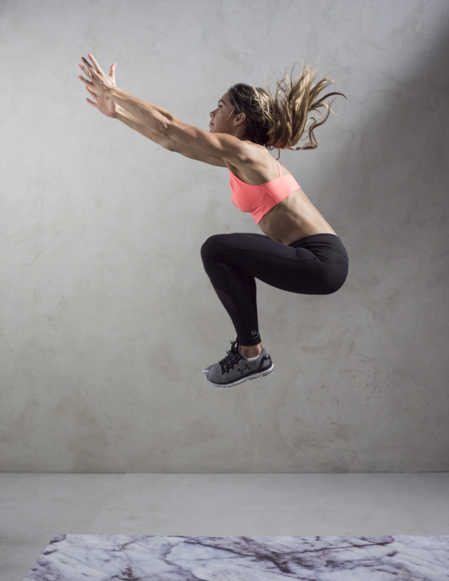 16TuckJump-0035-Edit.jpg