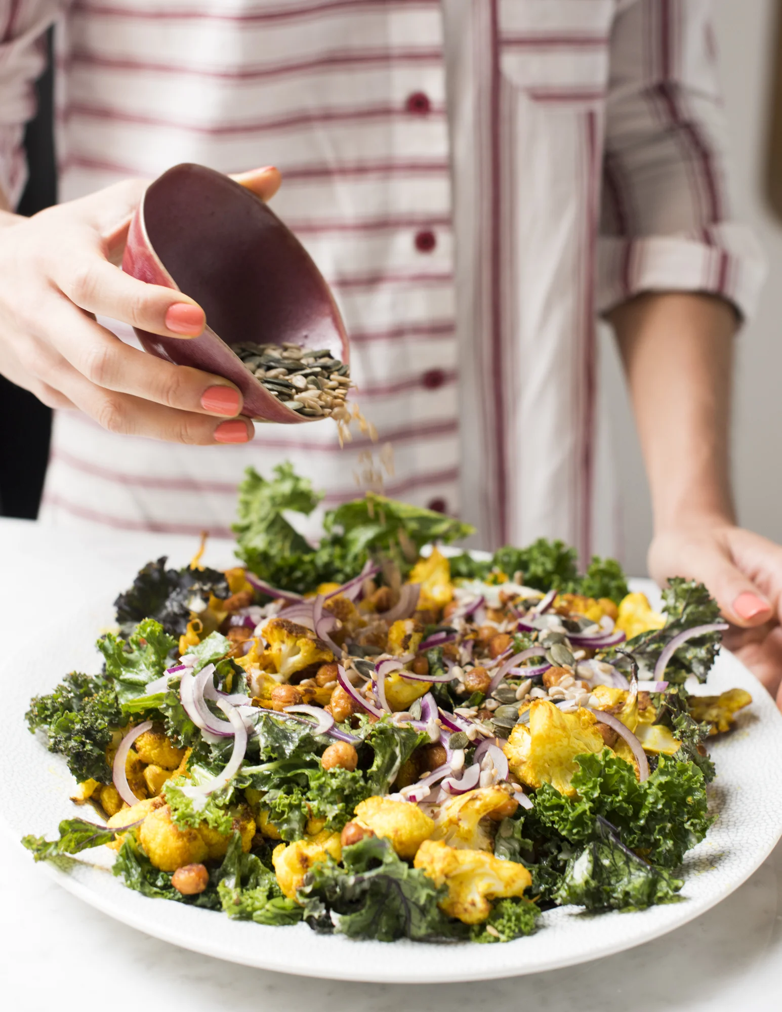 CauliflowerChickpeasKaleSalad-0031.jpg
