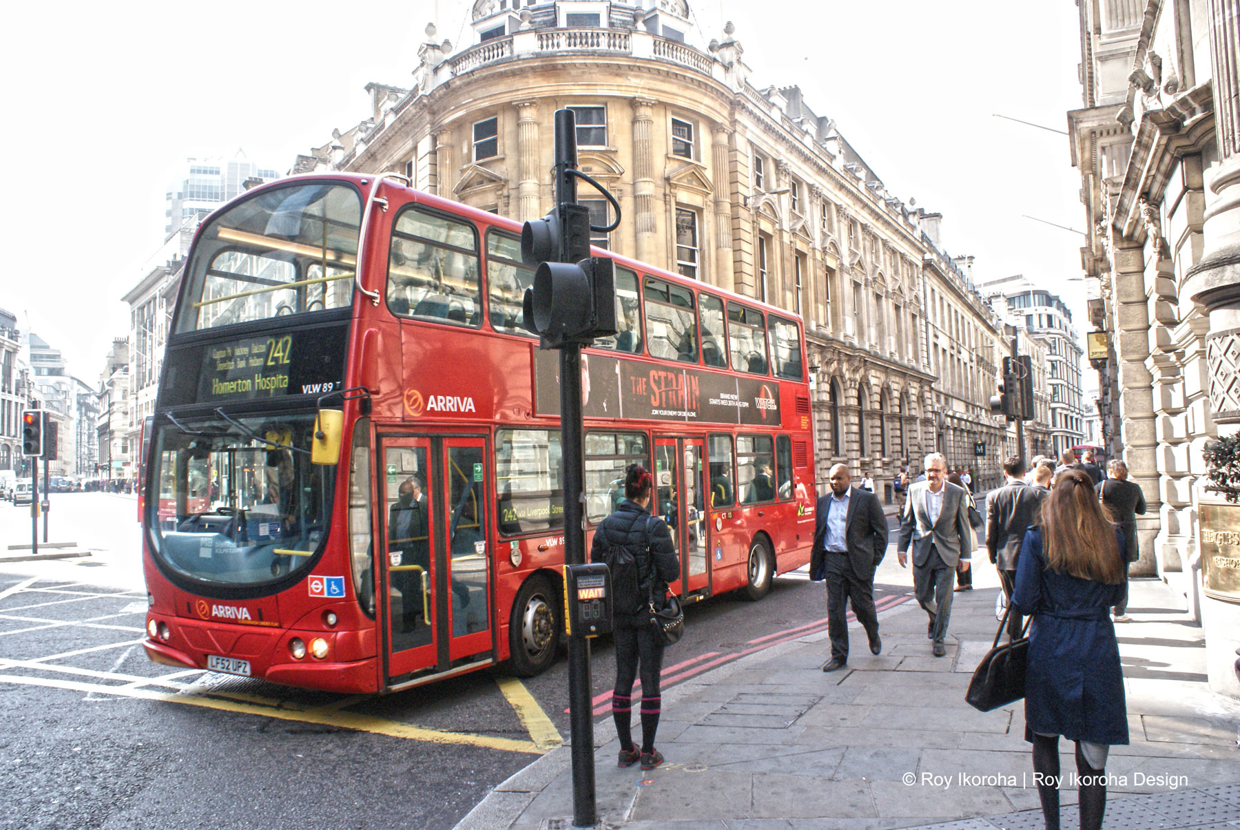 Threadneedle Street | © Roy Ikoroha