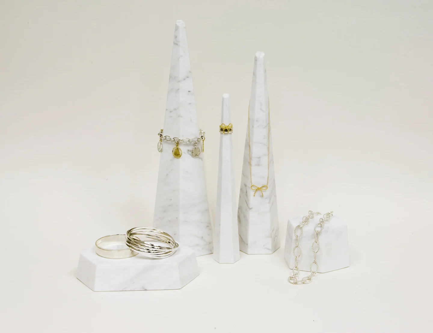 Tiffany & Co. - Jewelry Fixture Design