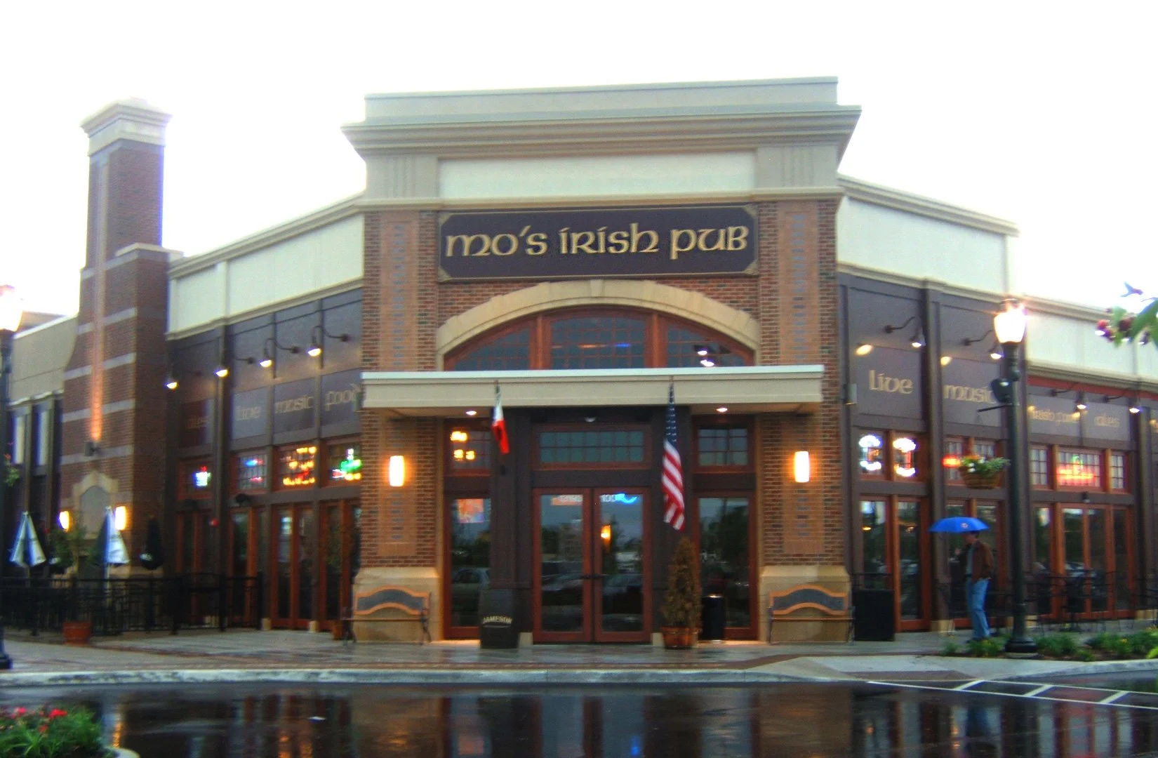Mo's Irish Pub