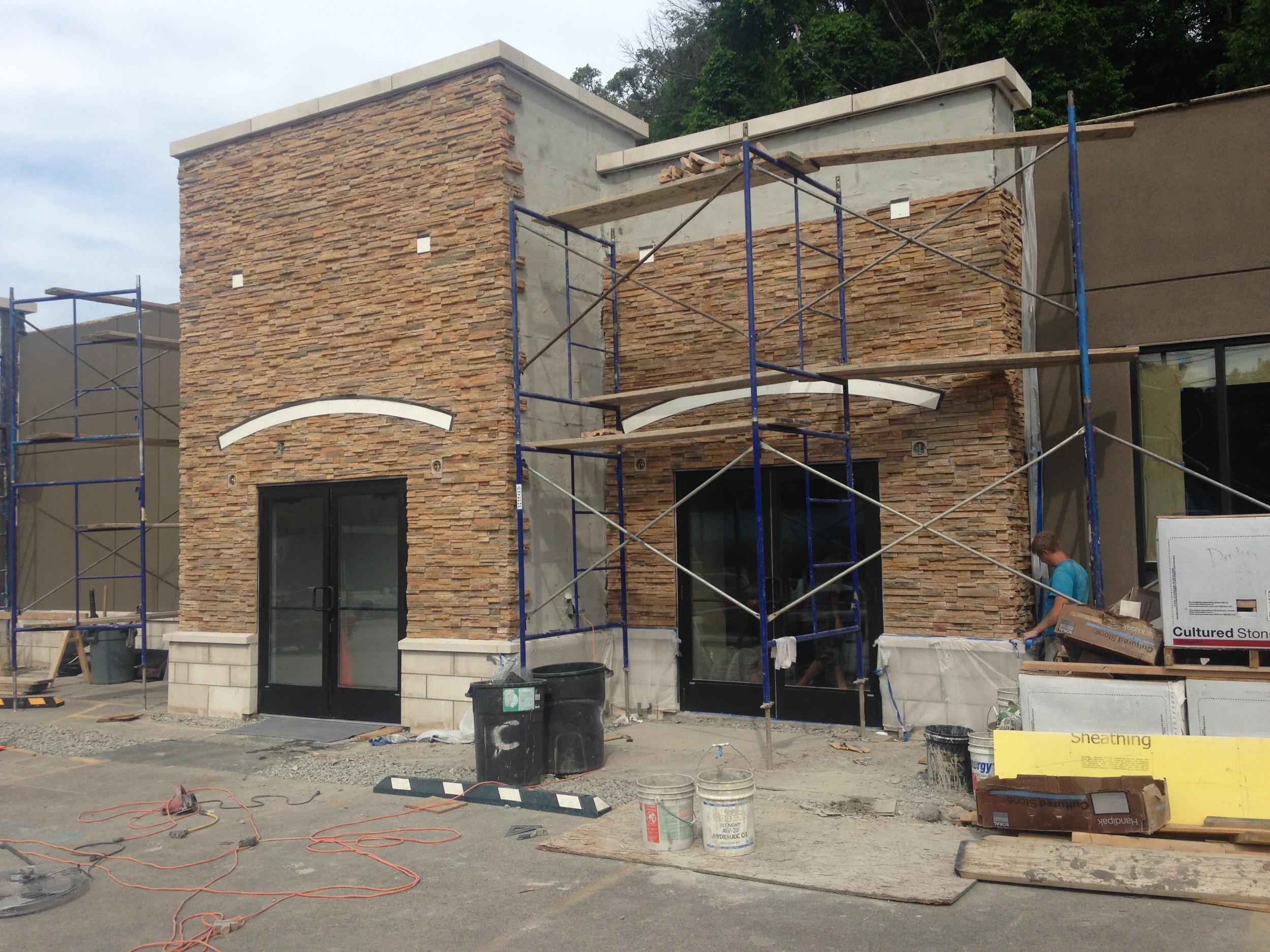 PROCESS: Facade under construction