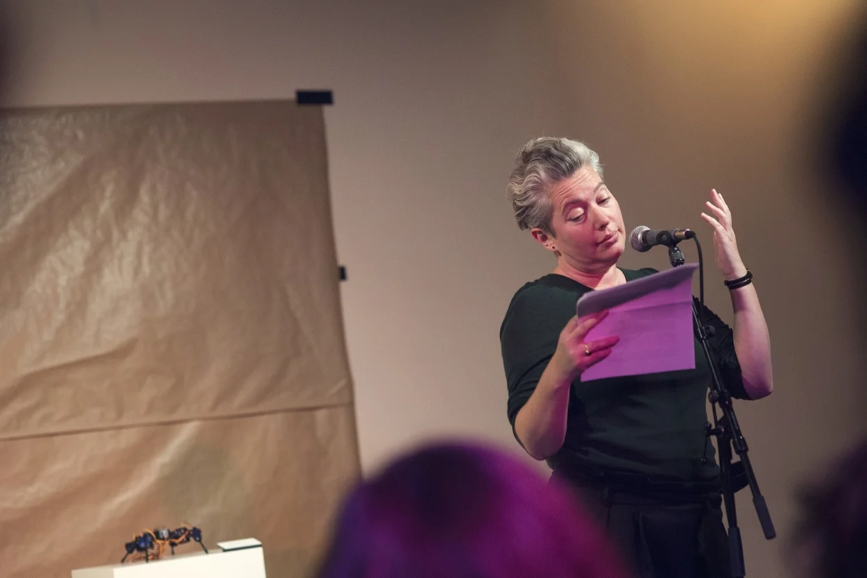 Editor Anna Arov