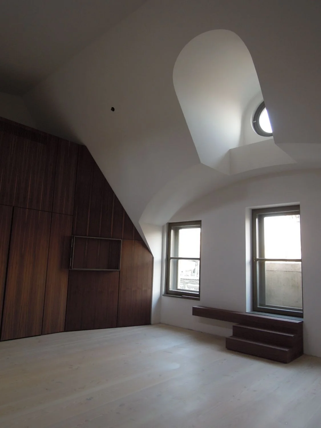 Beghelli suite budapest (10).JPG