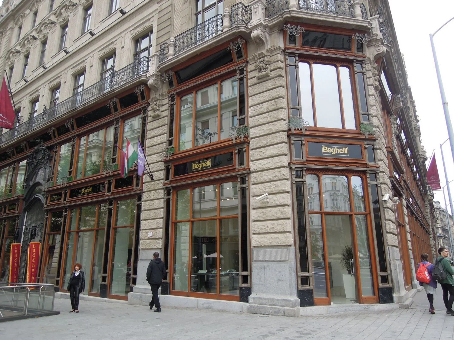  Boutique facade Klotild Palace 