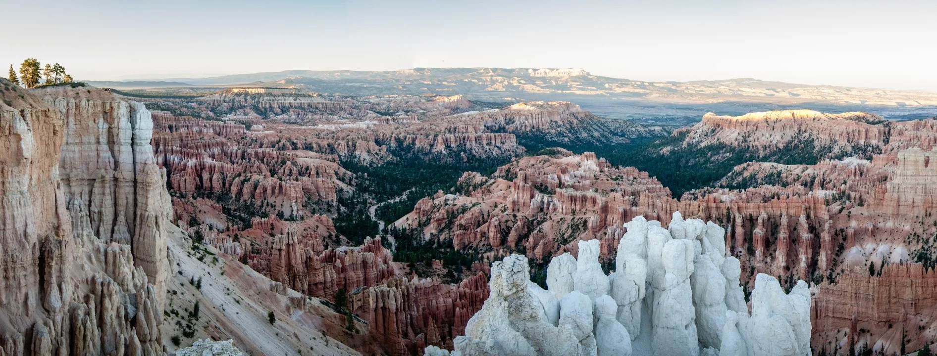 Bryce Canyon Pano crop.jpg