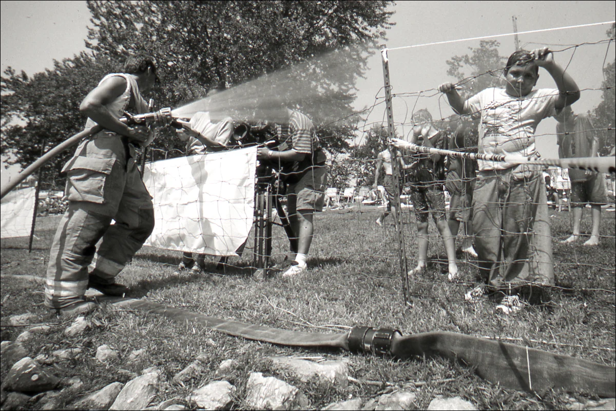 BW 02.jpg