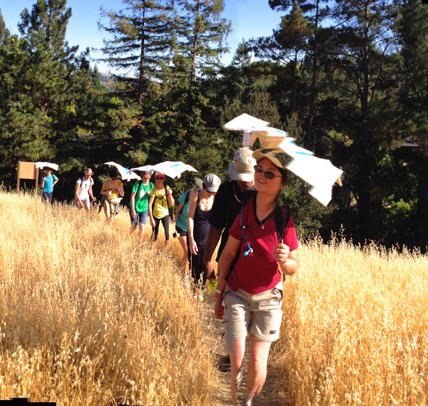 Social Saturday - Dillon de Give: Walking Pleasure and Labor