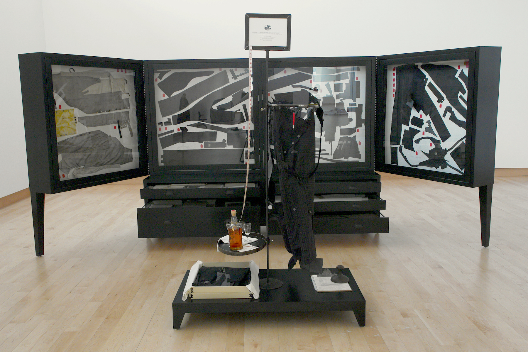 8’ X 16’ X 2’, dimensions variable Mixed media 2009