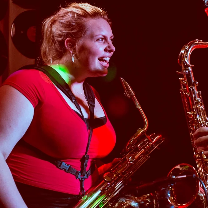 CHARLIE BEATTIEBARI SAX