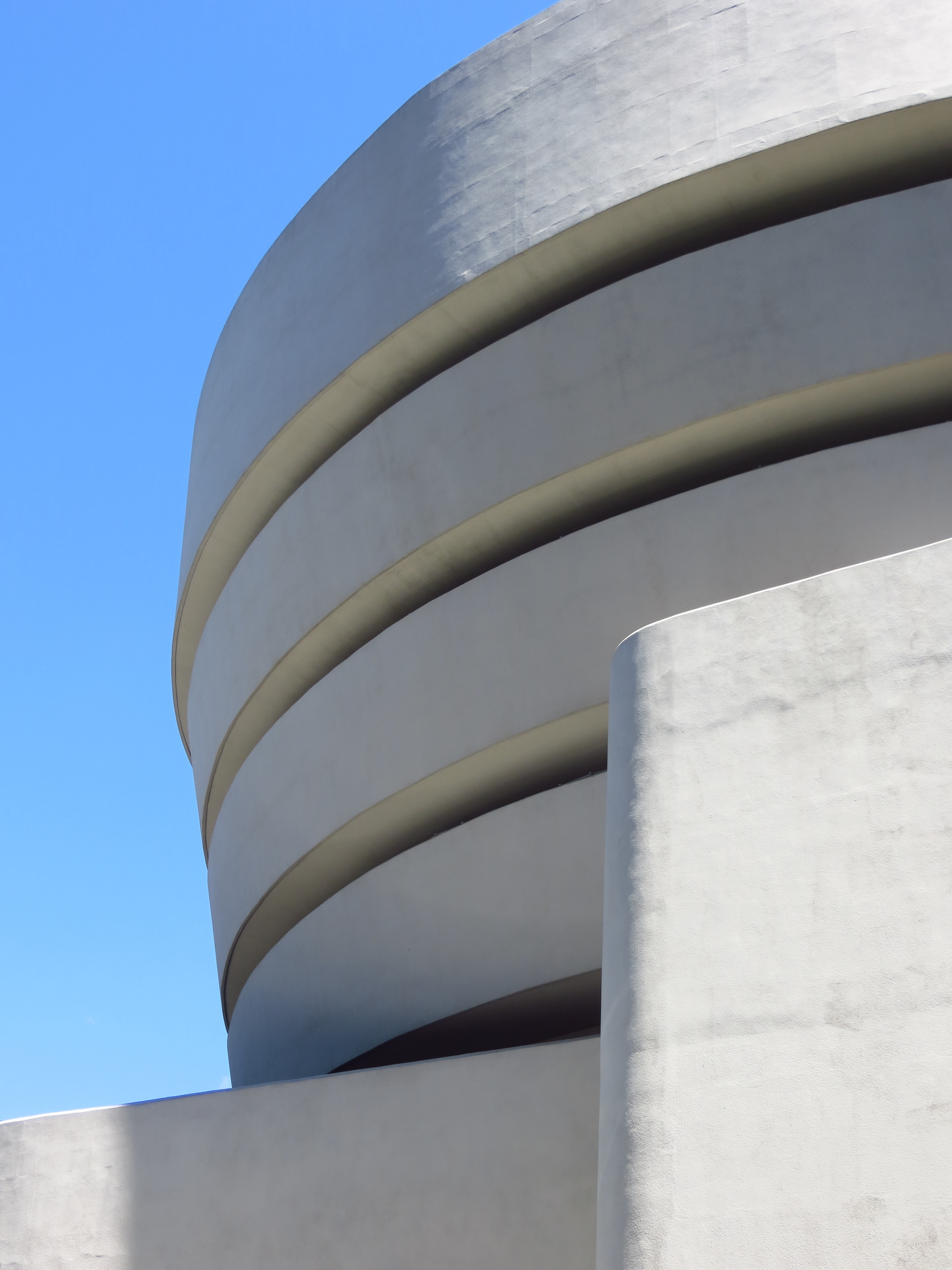 Guggenheim Museum - side