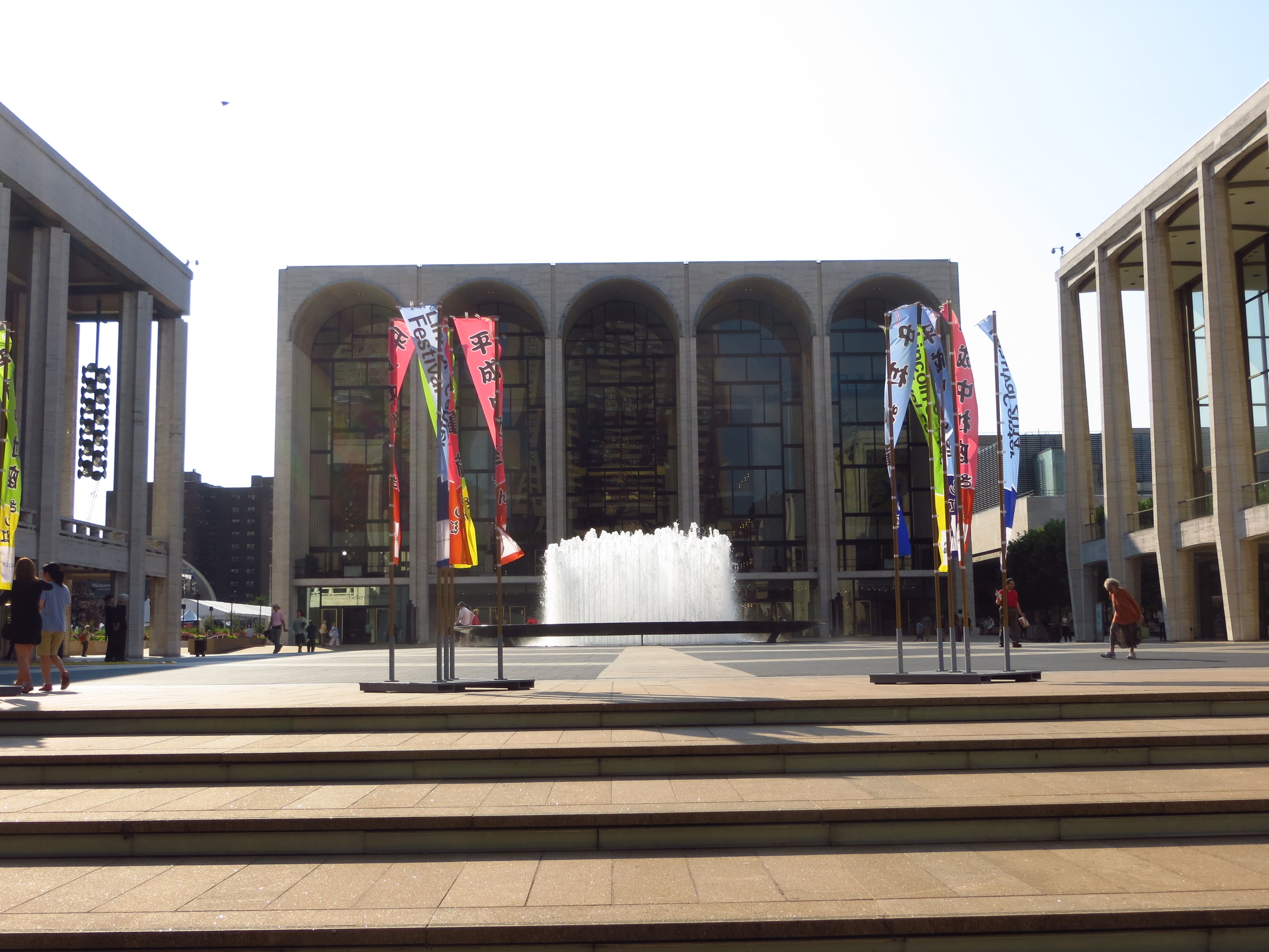 Lincoln Center (b. 1962)