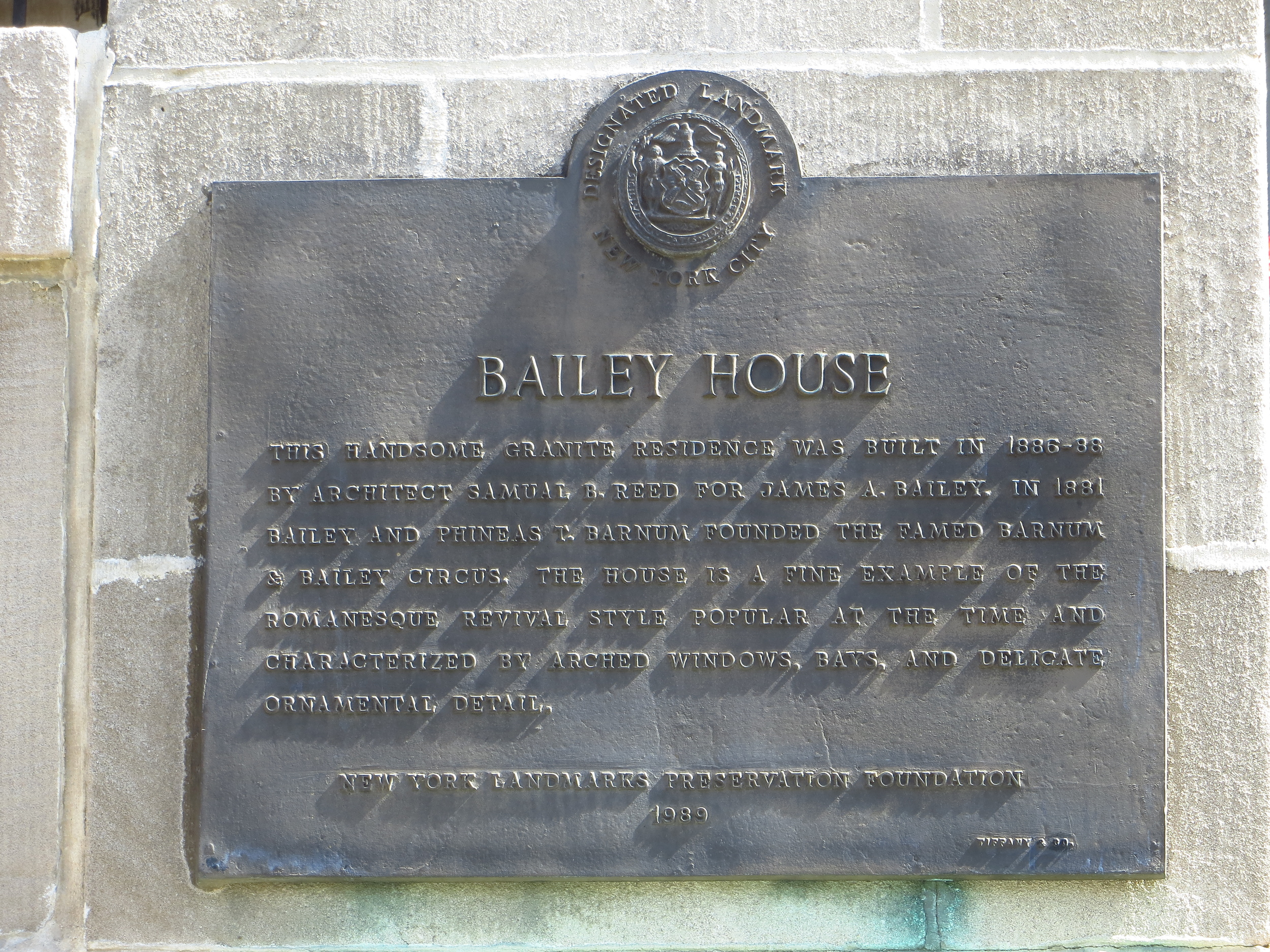 Bailey Mansion background