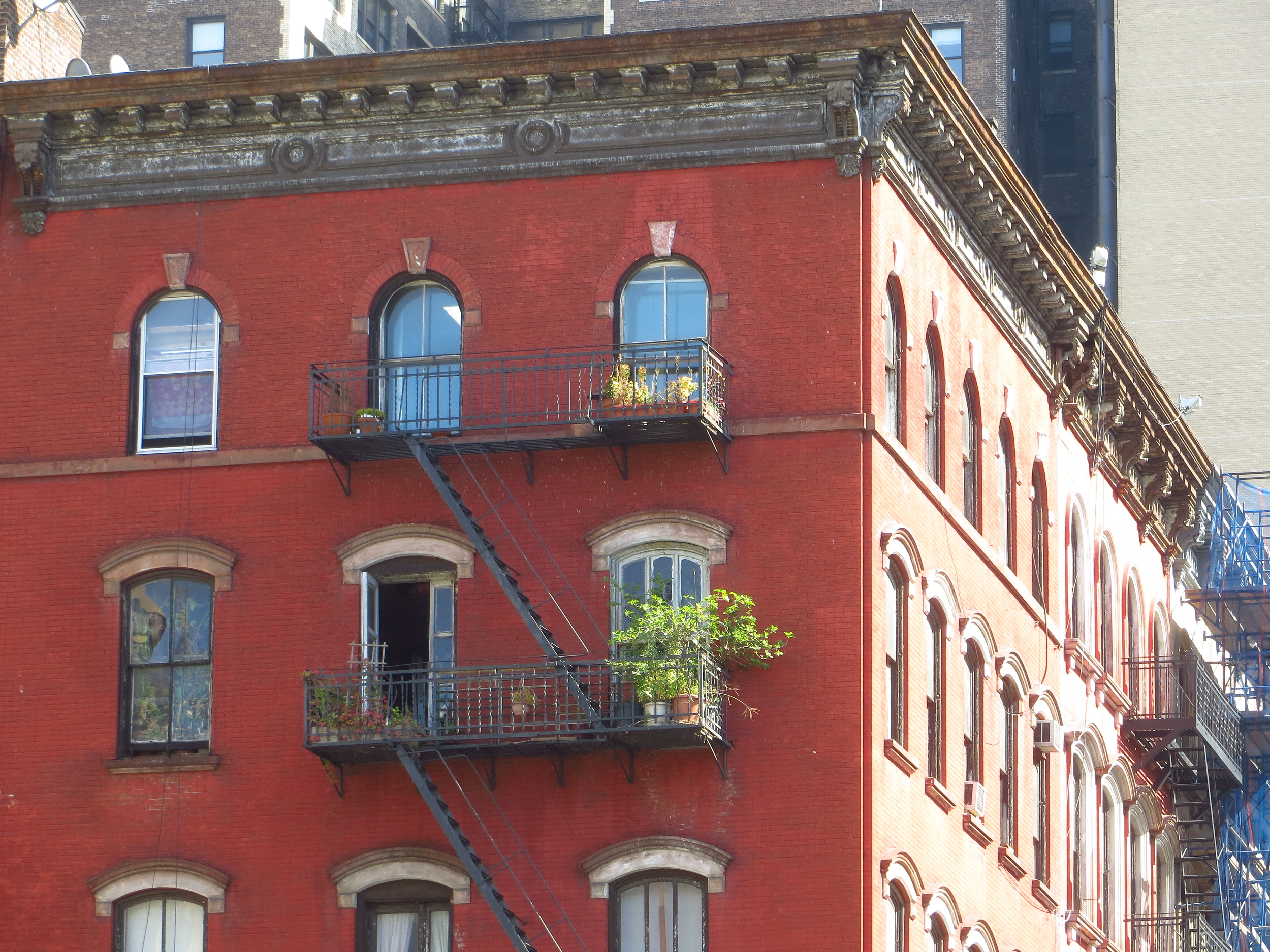 Reade St. balcony