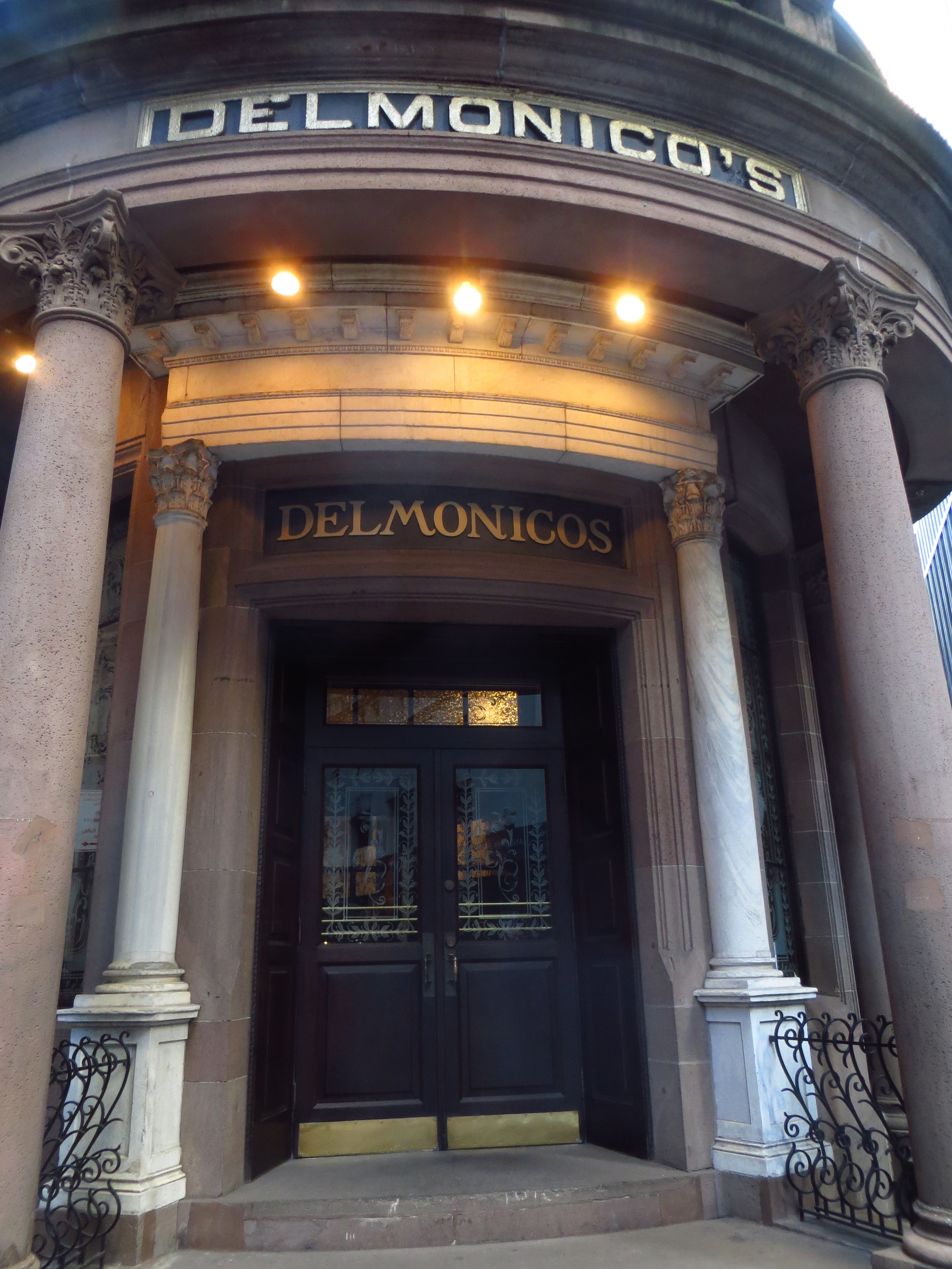 Delmonico's - America's first modern restaurant