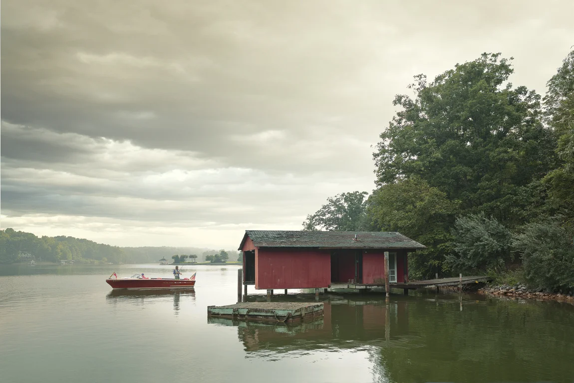 Shaun Fenn Archive 200 woody boater.jpg