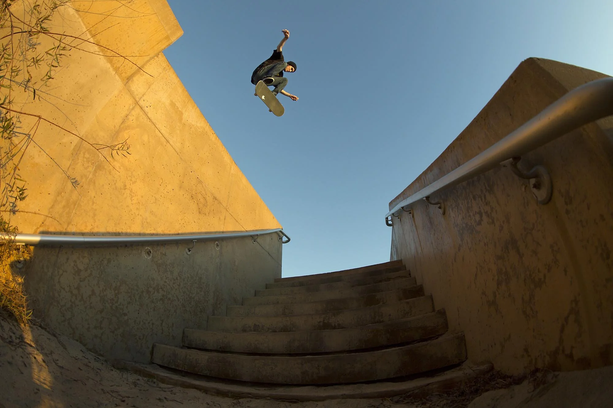 Tanner_Kickflip_03.jpg