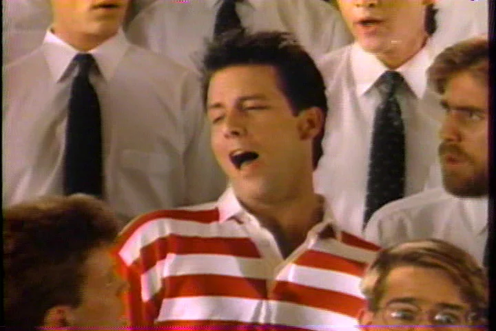 41b screenshots -Arrow Shirt Choir 2 AWW.jpg