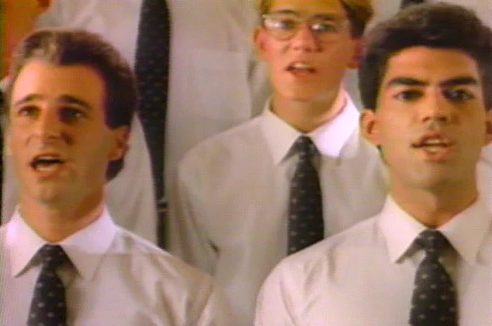 41a screenshots -Arrow Shirt Choir 1 AWW corrected.jpg
