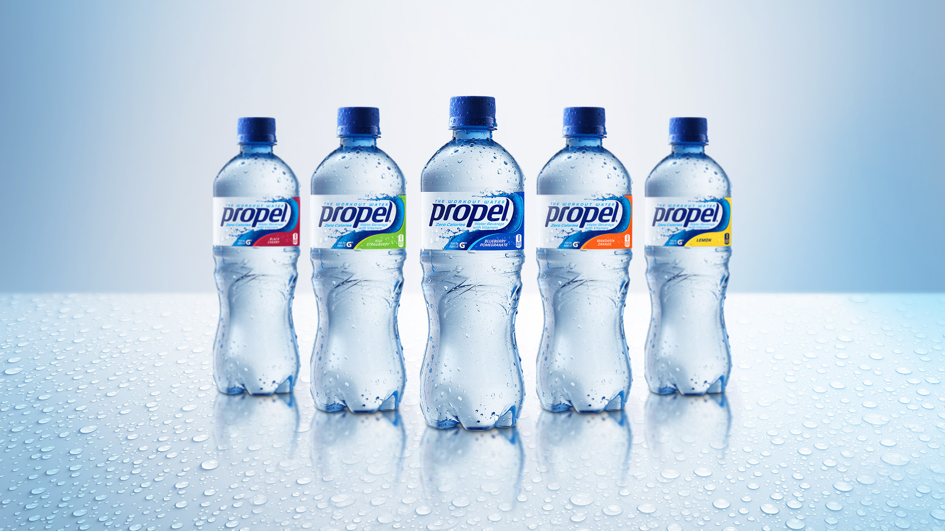 Пачка бутылок воды. Бутылка для воды. Вода дизайн. Дизайн бутылки для воды. Минеральная вода в бутылках.