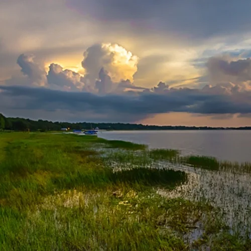 HDR Photo of Lakeside at Dusk