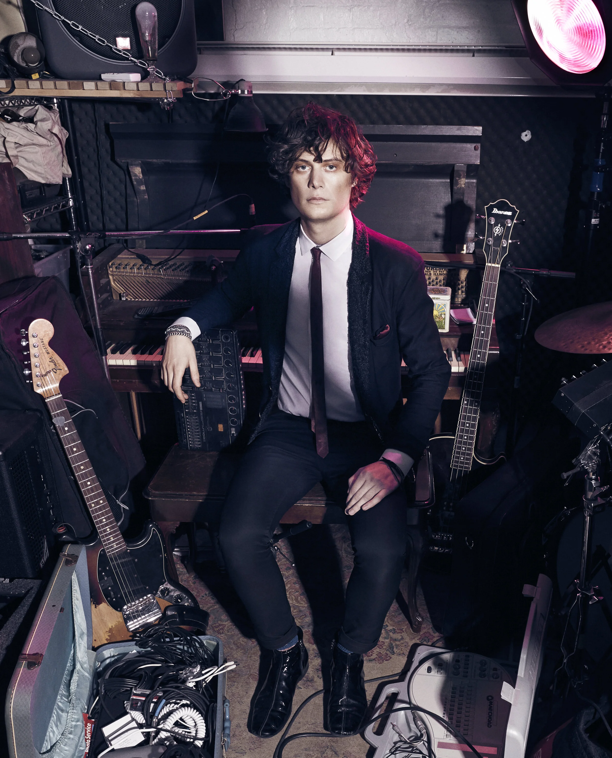 +++150110_NICK WOLD7374 1_2_grain.jpg