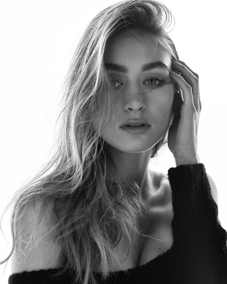 RyanMichaelKelly_180114_AudreyHilfiger_06_055 copy.PNG